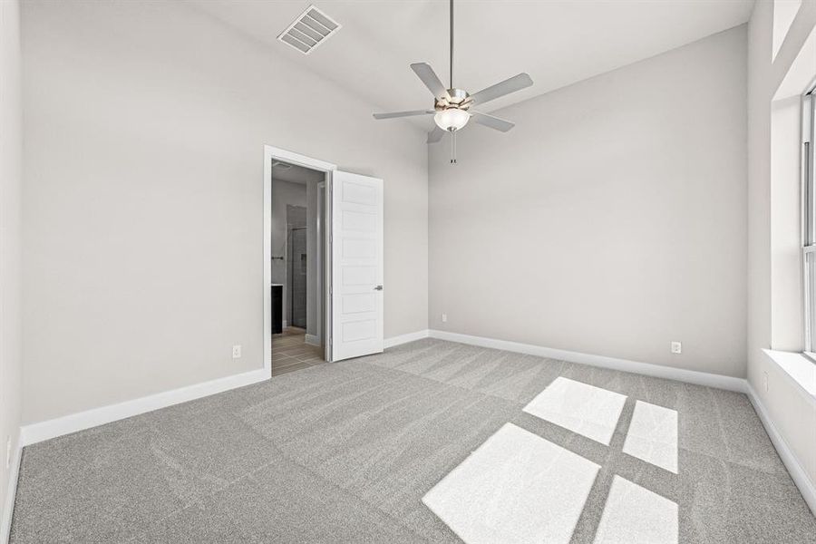Spacious, unfurnished interior of a new home in Sandbrock Ranch, Aubrey (Image 22).