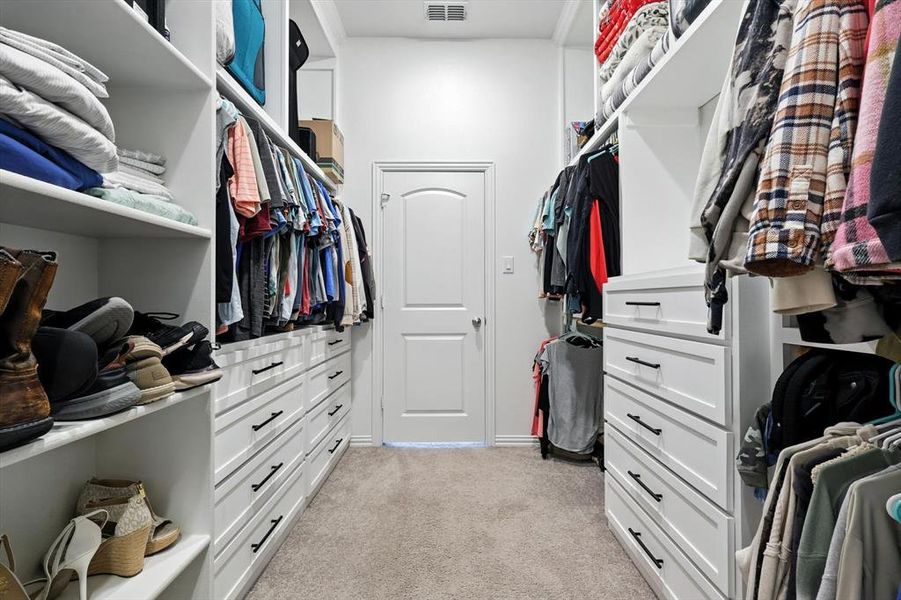 Furnished interior view inside a new home in , Royse City (Image 35).
