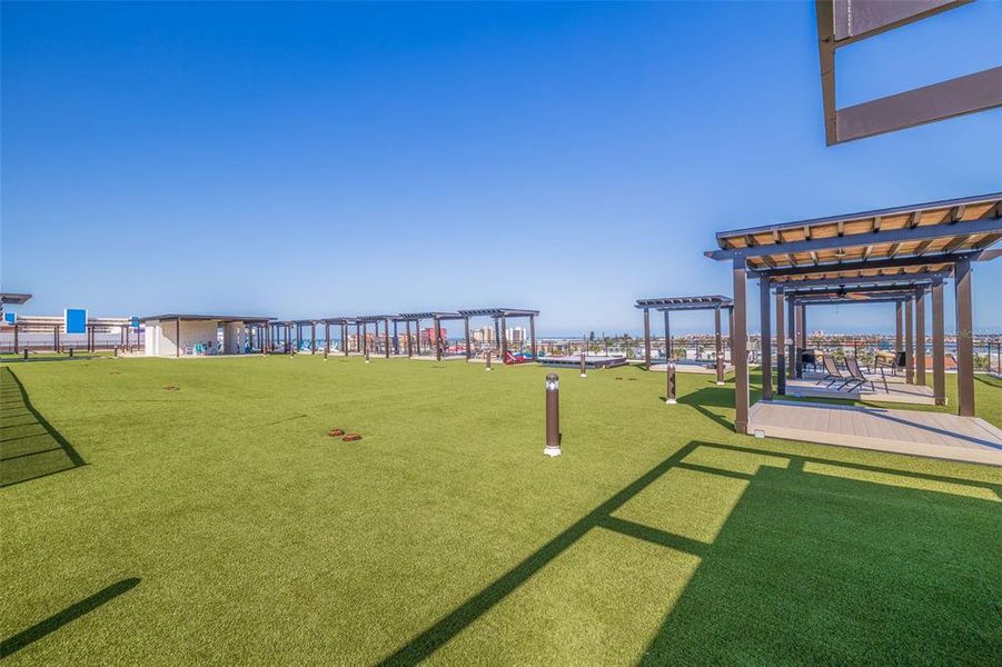 Community amenities in , Madeira Beach (Image 43). Community amenities in , Madeira Beach (Image 43).