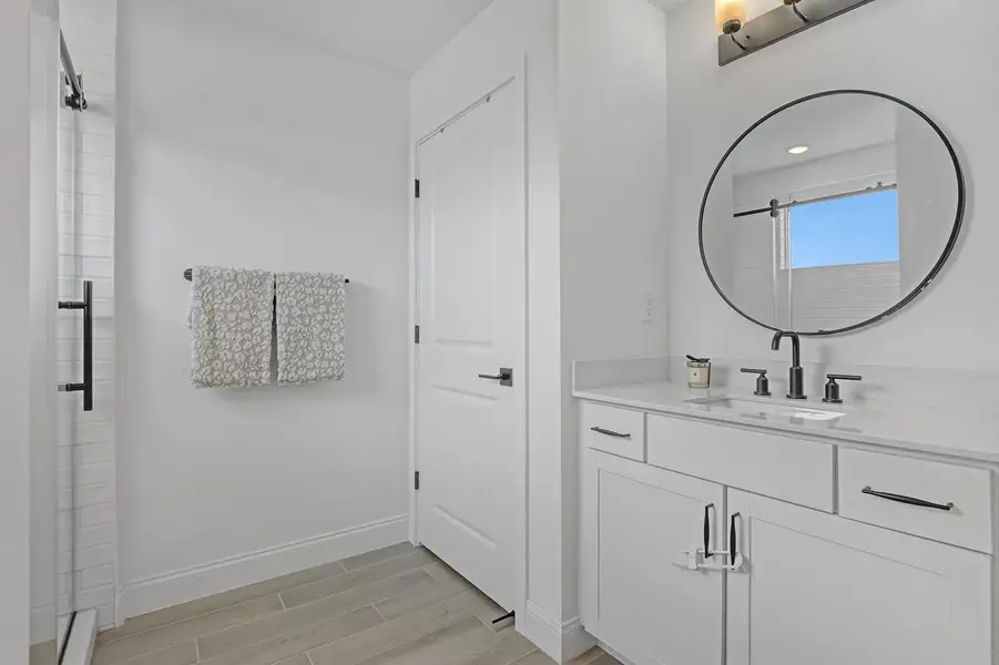 137 SE Birch (27)