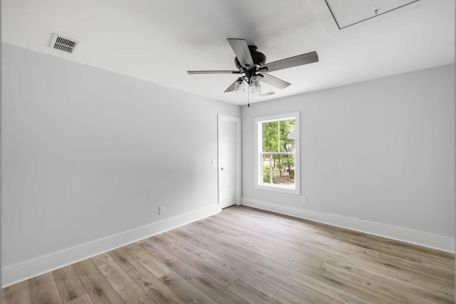 Spacious, unfurnished interior of a new home in , Johns Island (Image 15).