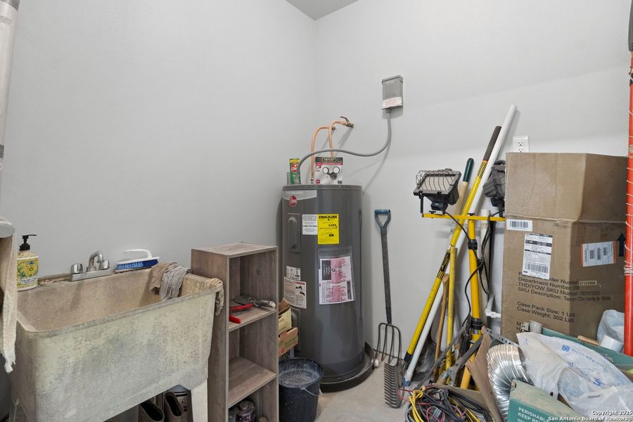 Image 73 of a home in .