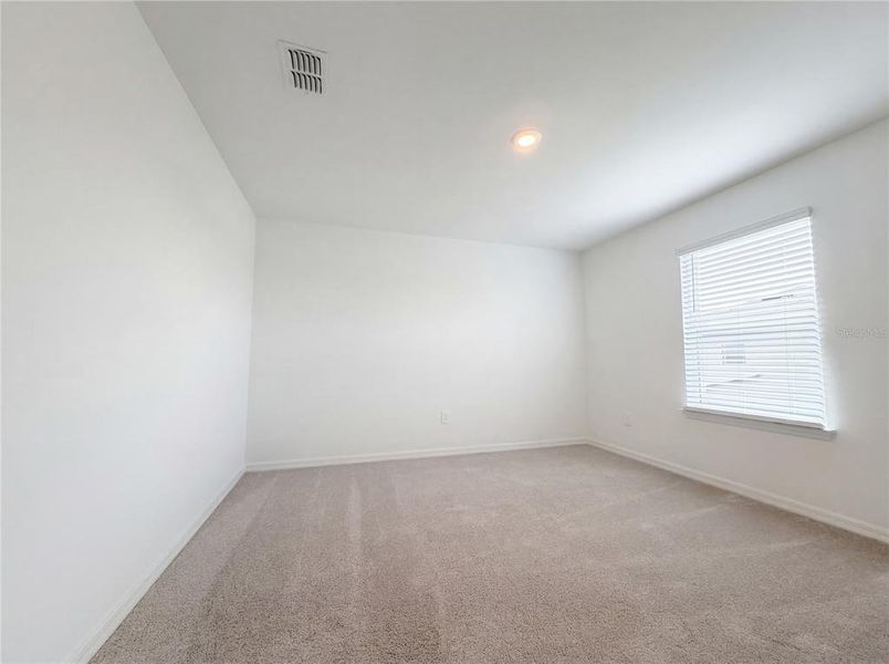 Spacious, unfurnished interior of a new home in , Parrish (Image 25).