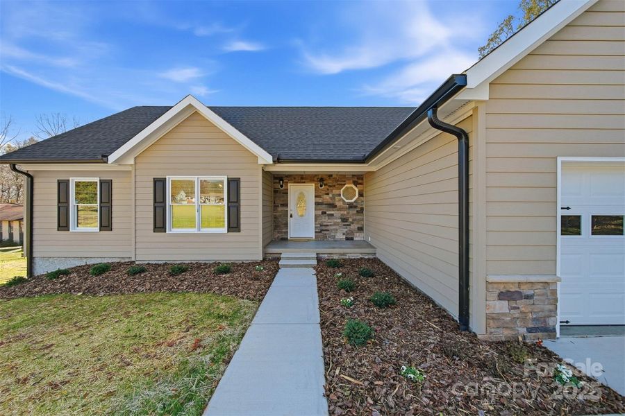 Exterior details and patio area of a home in , Newton (Image 3).