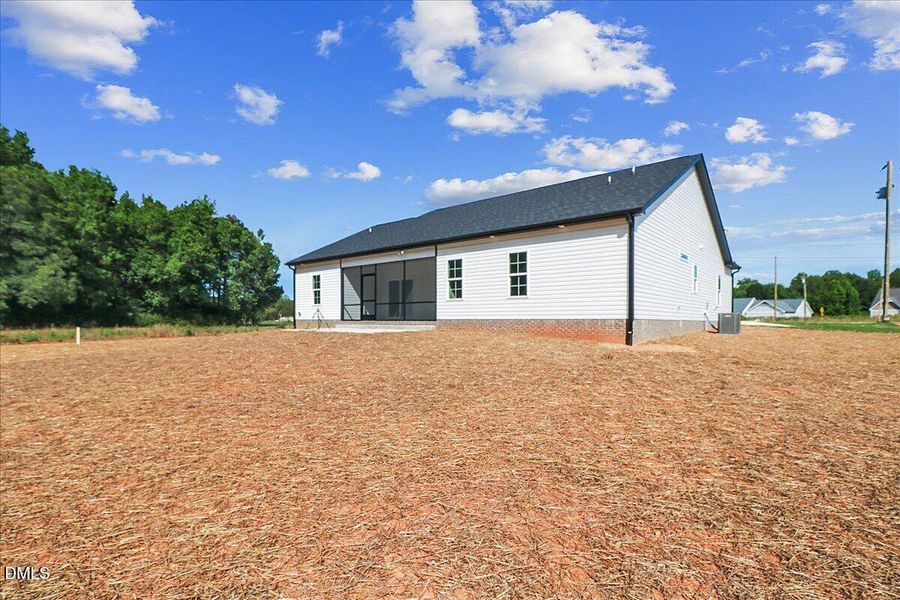 07-1877 S Big Woods Rd-7