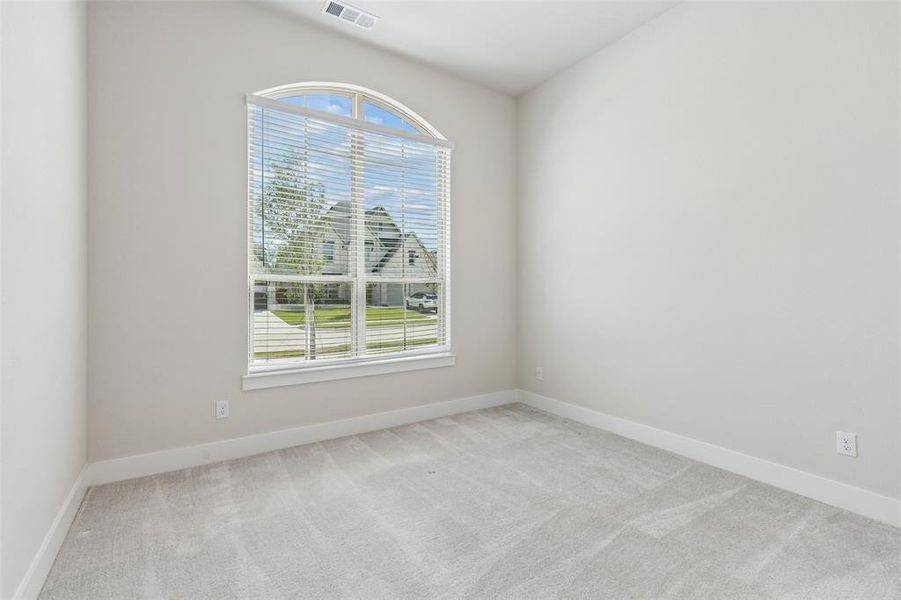 Spacious, unfurnished interior of a new home in , McKinney (Image 13).