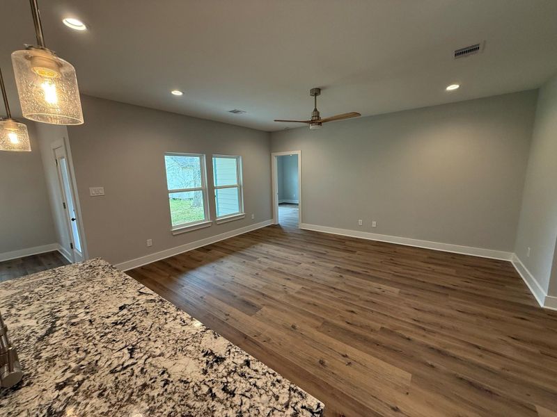 Spacious, unfurnished interior of a new home in , Dickinson (Image 11).