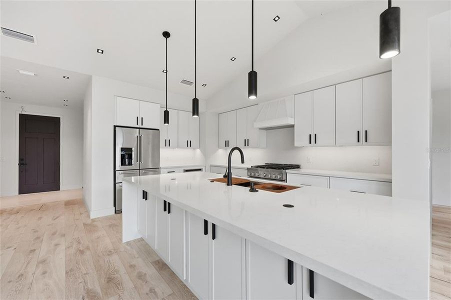 Furnished interior view inside a new home in , Gainesville (Image 7).