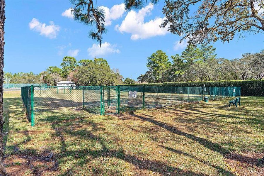 Community amenities in , Weeki Wachee (Image 62).