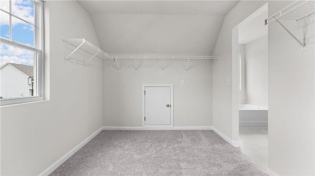 Spacious, unfurnished interior of a new home in Hampton Ridge, Jefferson (Image 14). Spacious, unfurnished interior of a new home in Hampton Ridge, Jefferson (Image 14).