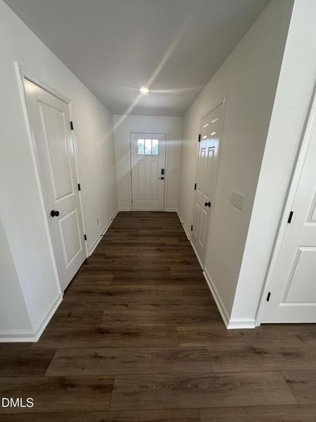 20250920_155602005_iOS