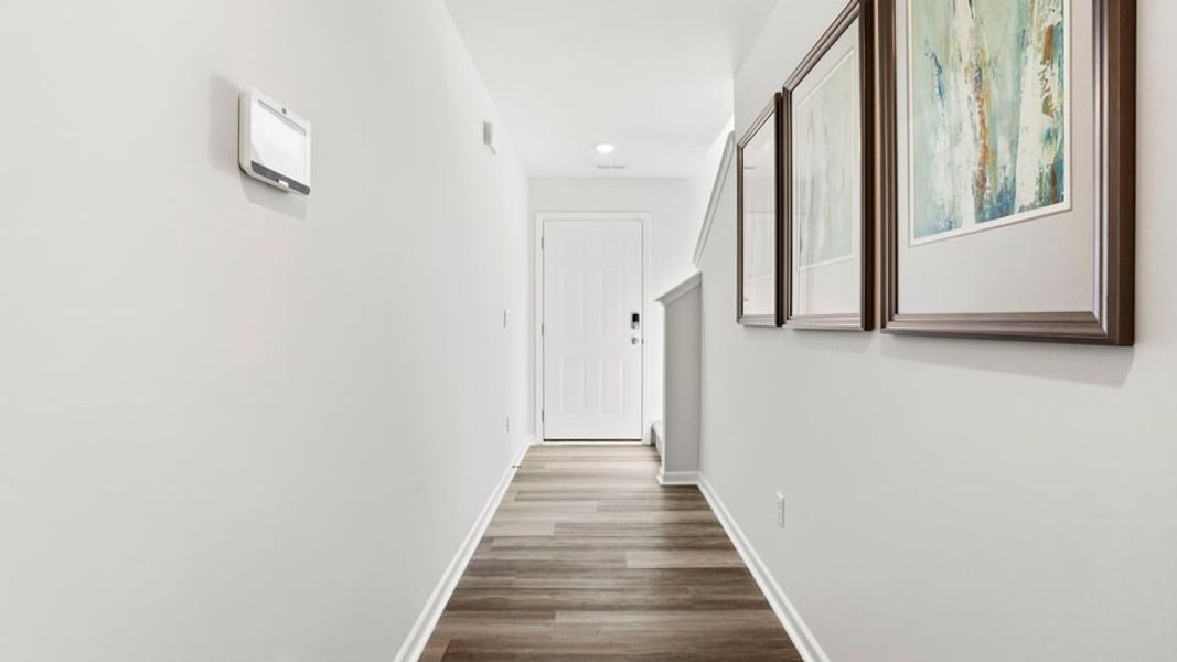 Spacious, unfurnished interior of a new home in Tanglewood Townes, Greenville (Image 24).