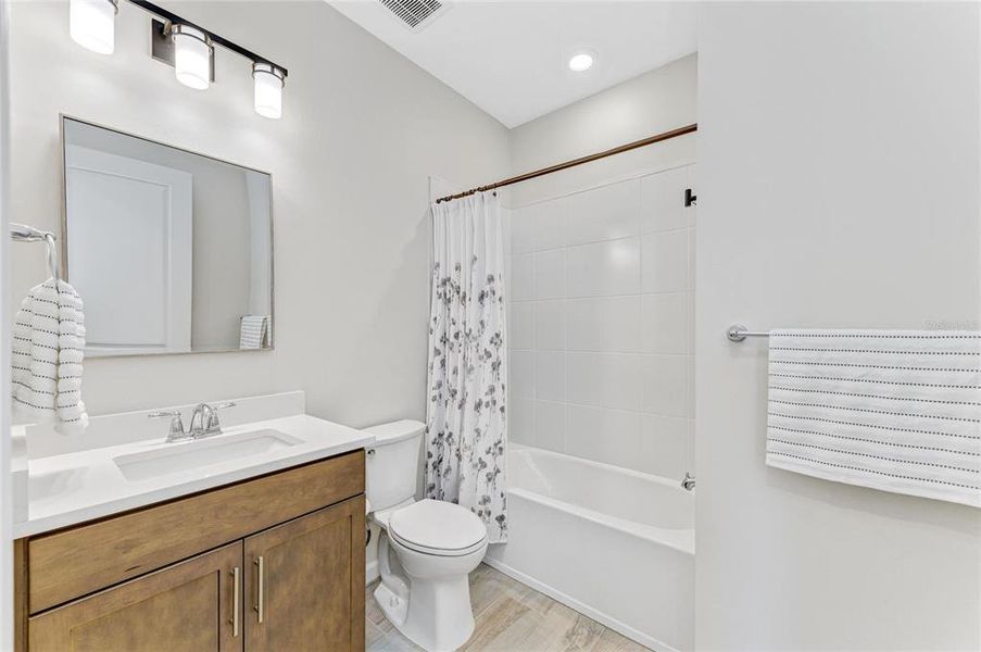 Furnished interior view inside a new home in BeachWalk by Manasota Key, Englewood (Image 28). Furnished interior view inside a new home in BeachWalk by Manasota Key, Englewood (Image 28).