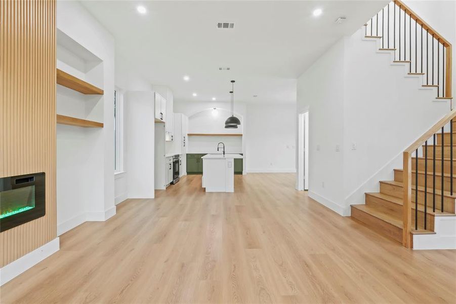 Spacious, unfurnished interior of a new home in , Dallas (Image 13). Spacious, unfurnished interior of a new home in , Dallas (Image 13).