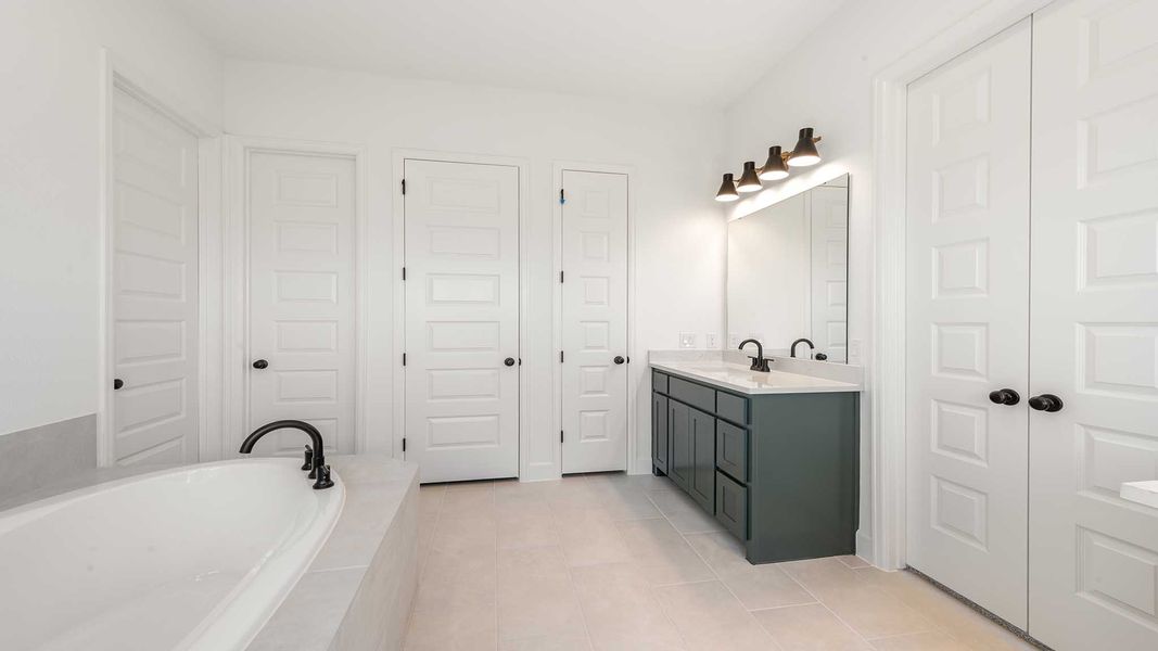 Furnished interior view inside a new home in Cambridge Crossing, Celina (Image 13).