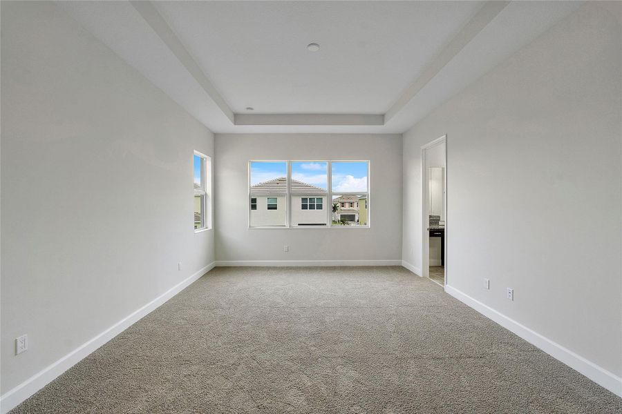 Spacious, unfurnished interior of a new home in , Loxahatchee (Image 47).