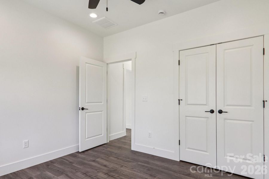 Spacious, unfurnished interior of a new home in , Hendersonville (Image 19).