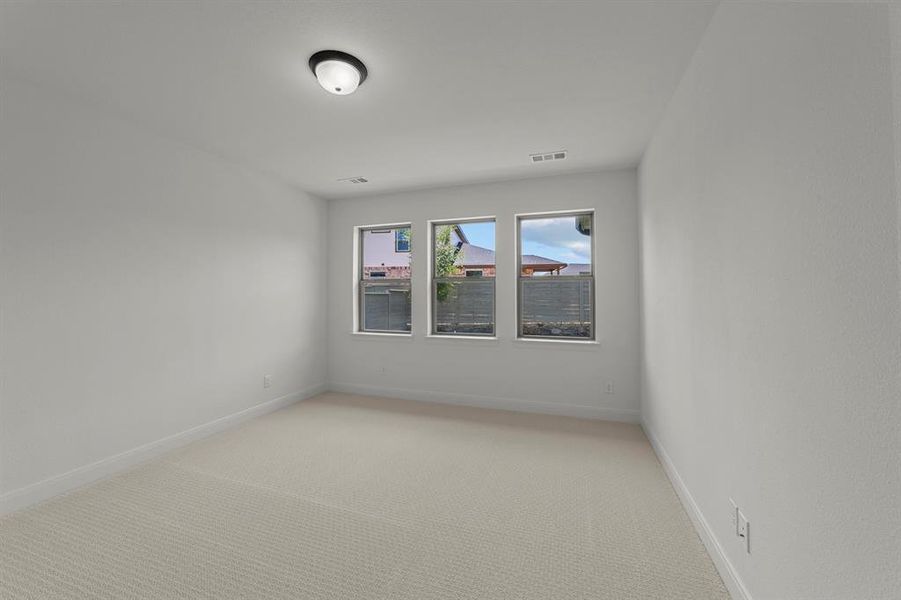 Spacious, unfurnished interior of a new home in Treeline, Justin (Image 13).