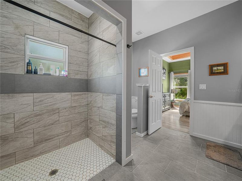 Furnished interior view inside a new home in , Sebring (Image 10).