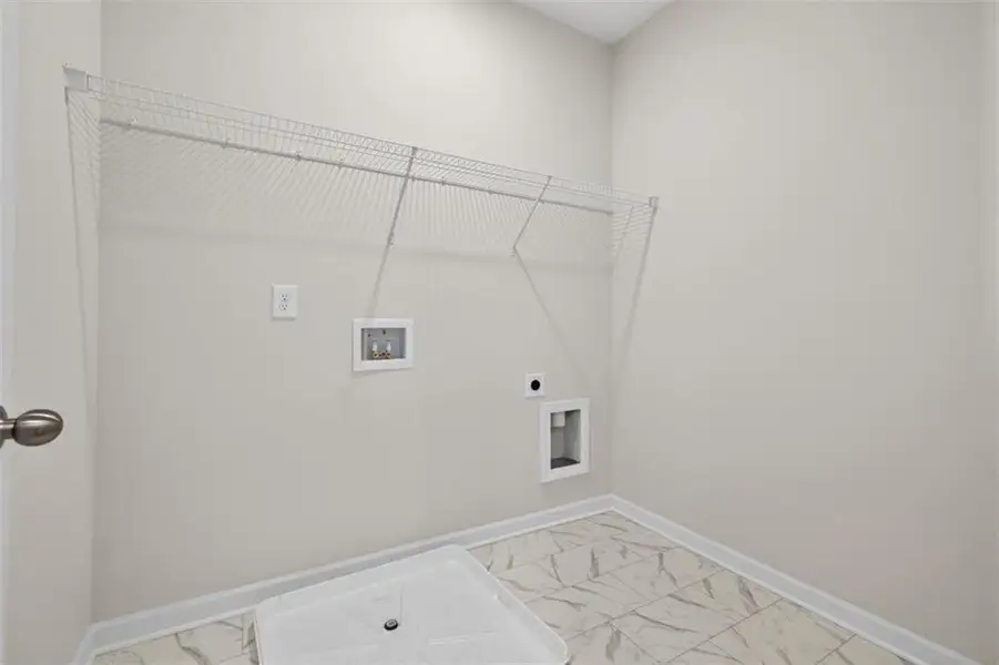 Spacious, unfurnished interior of a new home in Franklin Manor, Lawrenceville (Image 23). Spacious, unfurnished interior of a new home in Franklin Manor, Lawrenceville (Image 23).