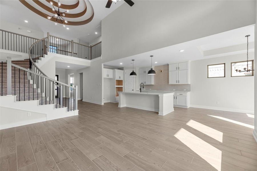 Spacious, unfurnished interior of a new home in Jordan Ranch – 50', Katy (Image 16). Spacious, unfurnished interior of a new home in Jordan Ranch – 50', Katy (Image 16).