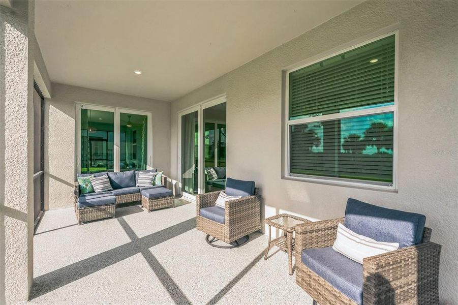 Furnished interior view inside a new home in , Venice (Image 11).