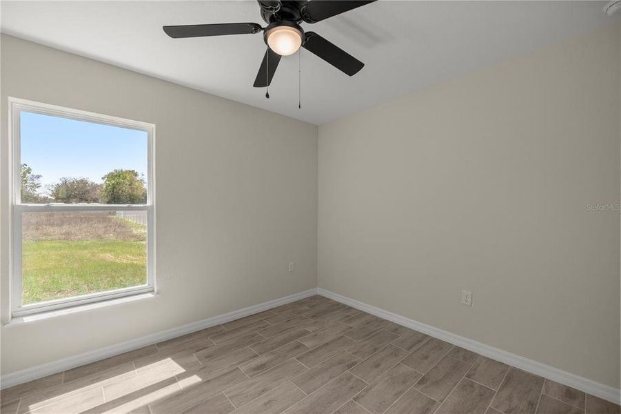 Spacious, unfurnished interior of a new home in , Ocala (Image 18).