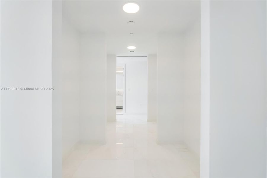 Spacious, unfurnished interior of a new home in Aston Martin Residences, Miami (Image 12). Spacious, unfurnished interior of a new home in Aston Martin Residences, Miami (Image 12).