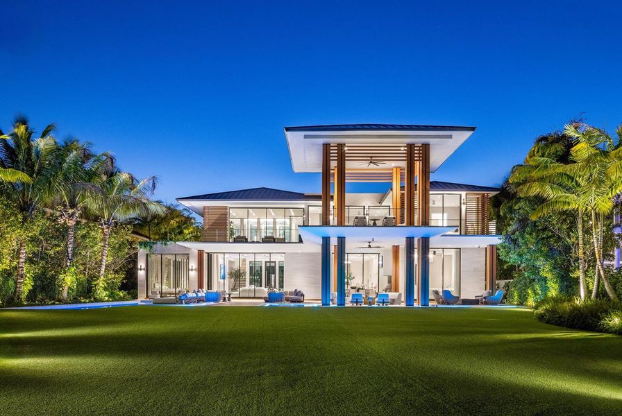 Twilight Exterior 4