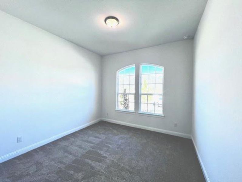Spacious, unfurnished interior of a new home in Evergreen 55', Conroe (Image 9).