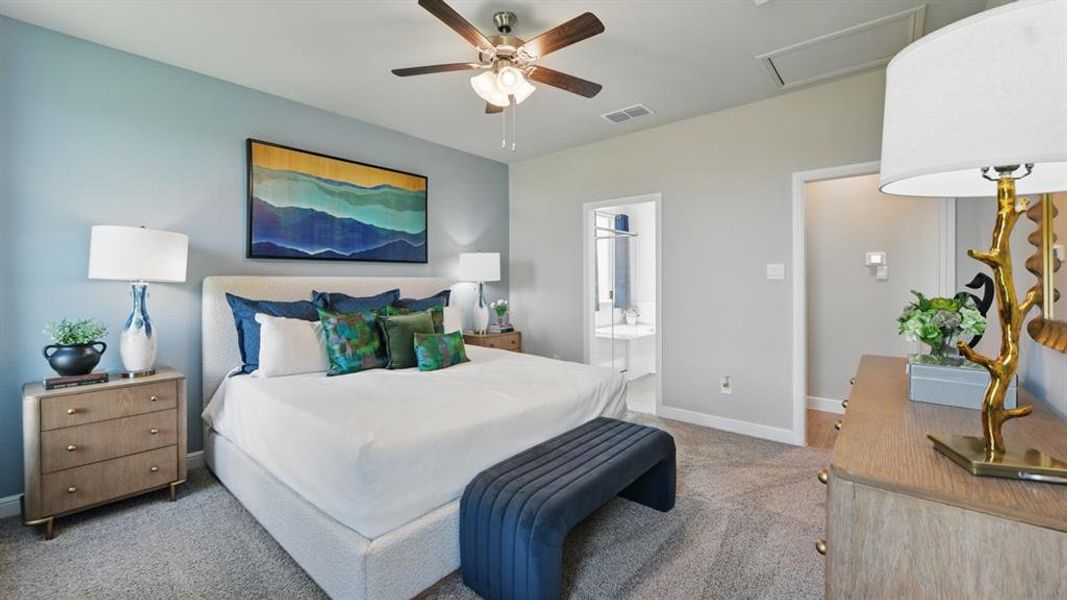 Furnished interior view inside a new home in Eagle Creek, Denton (Image 20).