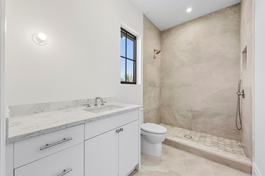 GUEST BATHROOM 5 - 2ND FLOOR GUEST BATHROOM 5 - 2ND FLOOR