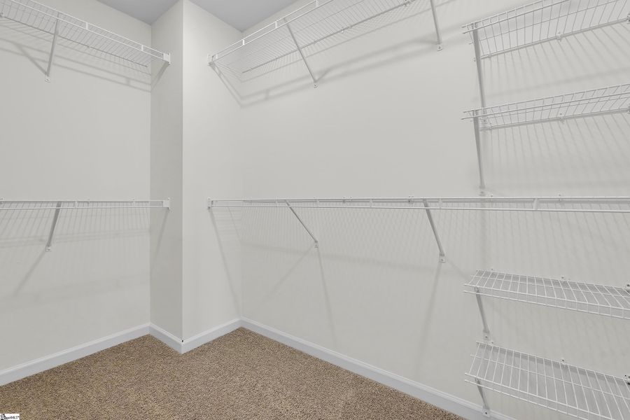 Spacious, unfurnished interior of a new home in Halton Oaks, Spartanburg (Image 20). Spacious, unfurnished interior of a new home in Halton Oaks, Spartanburg (Image 20).