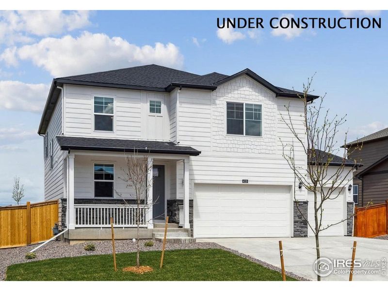 Image 12 of a home in Lakeside Canyon.