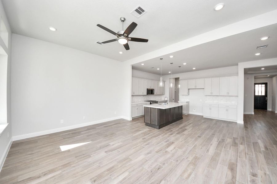 Spacious, unfurnished interior of a new home in Elyson: Elyson Duets, Katy (Image 19).