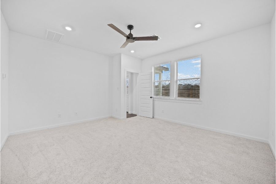Spacious, unfurnished interior of a new home in Glendale Lakes, Rosharon (Image 26). Spacious, unfurnished interior of a new home in Glendale Lakes, Rosharon (Image 26).