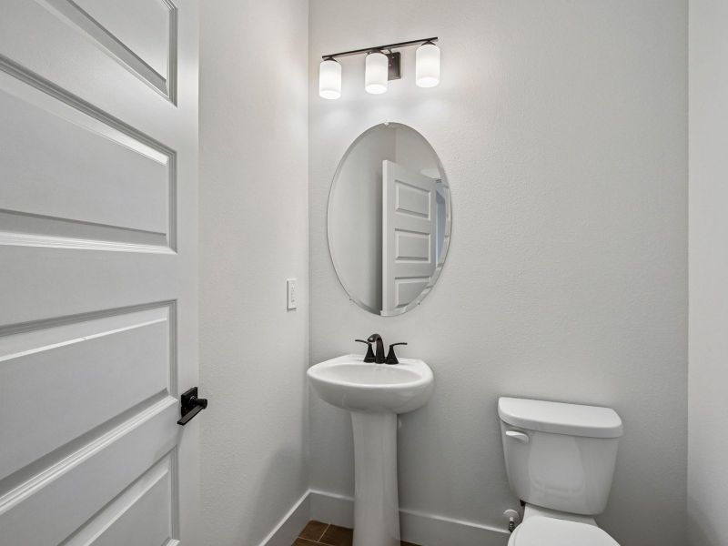 Furnished interior view inside a new home in Magnolia Bay - Reserve Series, Nokomis (Image 9).