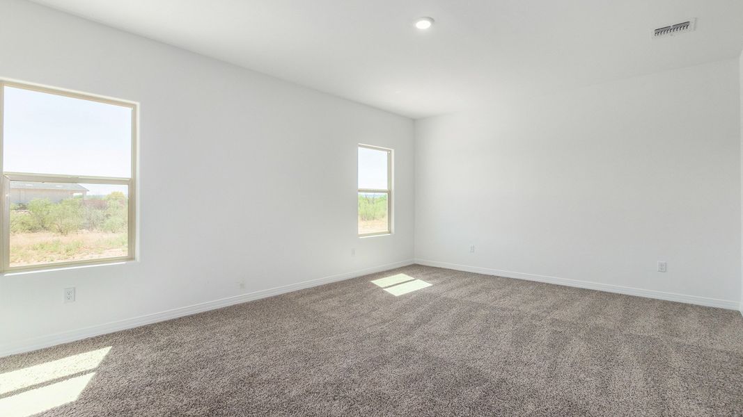Representative unfurnished interior of a home built from the Sedona - Plan H50T7 by D.R. Horton in Sahuarita Acres, Sahuarita (Image 23).