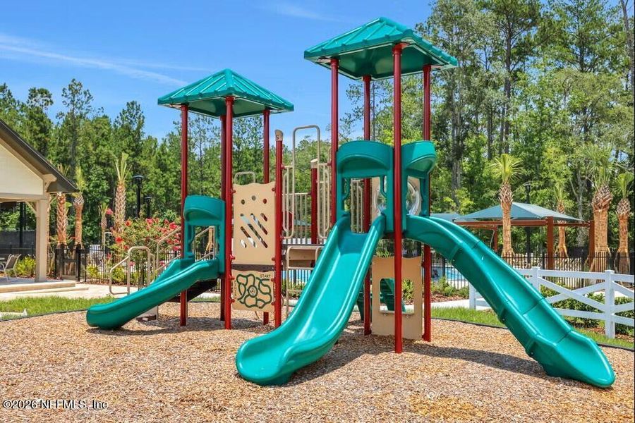 Community amenities in Jennings Farm, Middleburg (Image 50). Community amenities in Jennings Farm, Middleburg (Image 50).