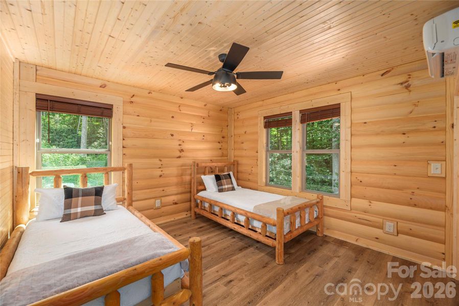 Exterior details and patio area of a home in , Maggie Valley (Image 22).