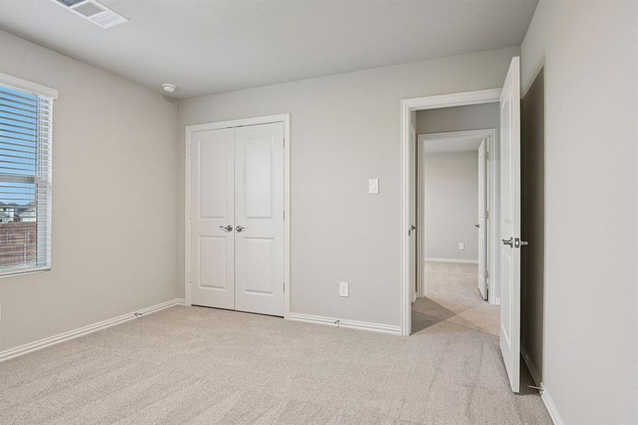 Photo is not of the actual home, but is an inspirational photo of builder’s model home and may depict options, furnishings, and/or decorator features that are not included.