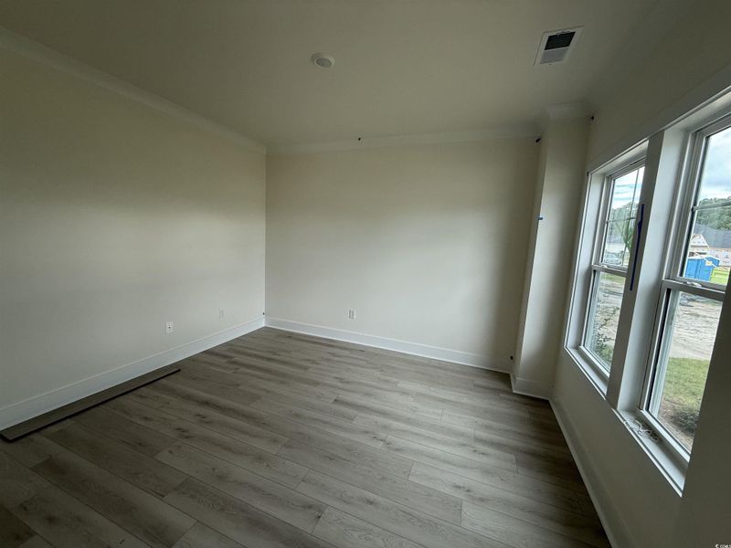 Spacious, unfurnished interior of a new home in Avery Woods, Longs (Image 11).