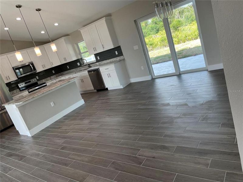 Spacious, unfurnished interior of a new home in , North Port (Image 10).