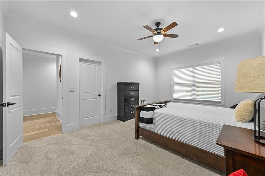 Furnished interior view inside a new home in , Buford (Image 10).