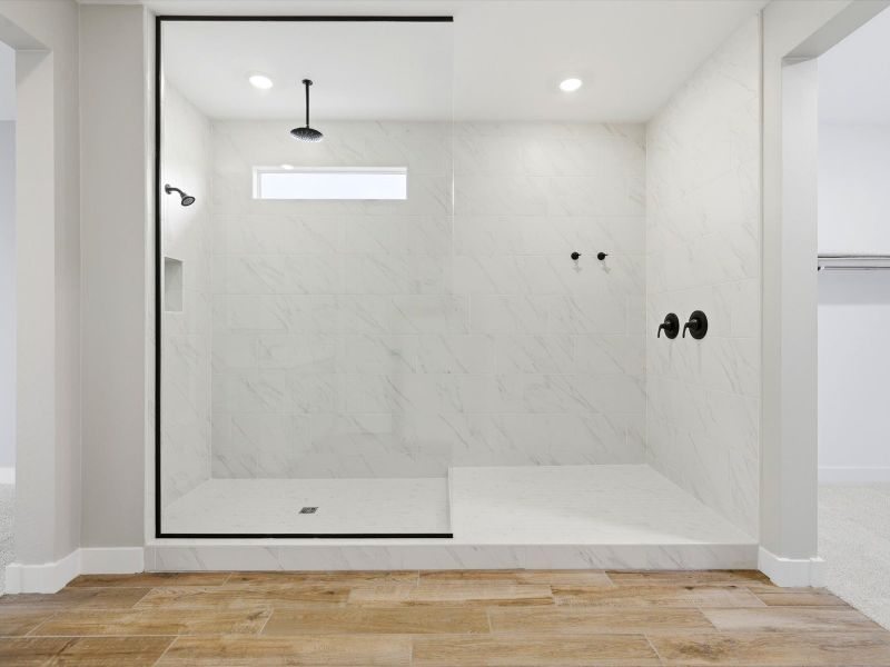 Spacious, unfurnished interior of a new home in Legacy Place, Glendale (Image 16). Spacious, unfurnished interior of a new home in Legacy Place, Glendale (Image 16).