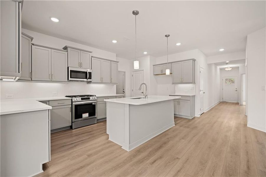 Furnished interior view inside a new home in Echols Farm, Hiram (Image 36).