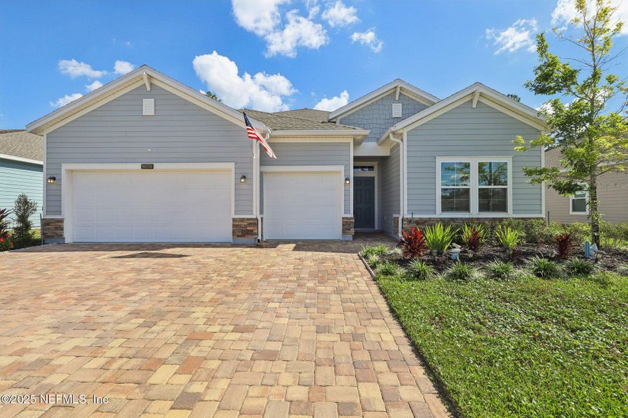Exterior details and patio area of a home in Longleaf: Longleaf 60s, Jacksonville (Image 25).