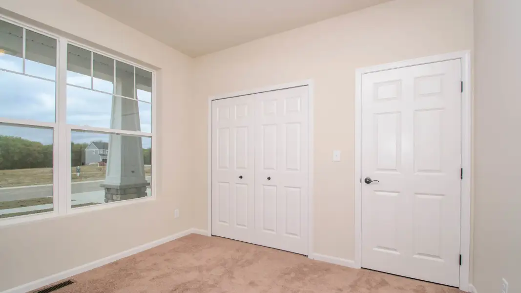 Representative unfurnished interior of a home built from the The Abington by Norfolk Homes in Offsite Builds Southern Michigan, Ann Arbor (Image 61).