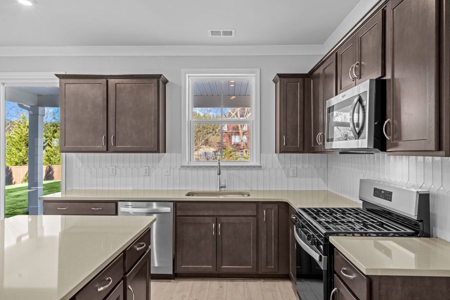 Furnished interior view inside a new home in Sparrow Creek, Boiling Springs (Image 10). Furnished interior view inside a new home in Sparrow Creek, Boiling Springs (Image 10).
