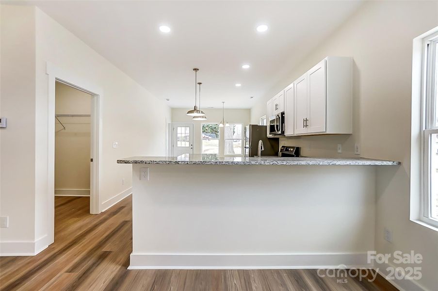 Luxury Kitchen with Bar top Seating